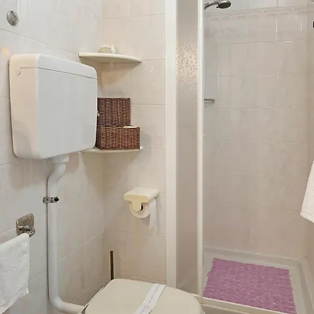 San Giovanni 3*